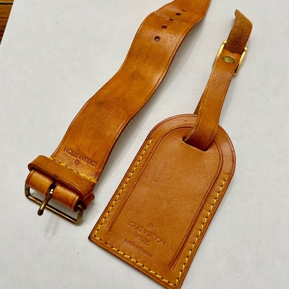 Louis Vuitton Luggage Name Tag and Strap-Bracelet Set (S) - Picture 12 of 13